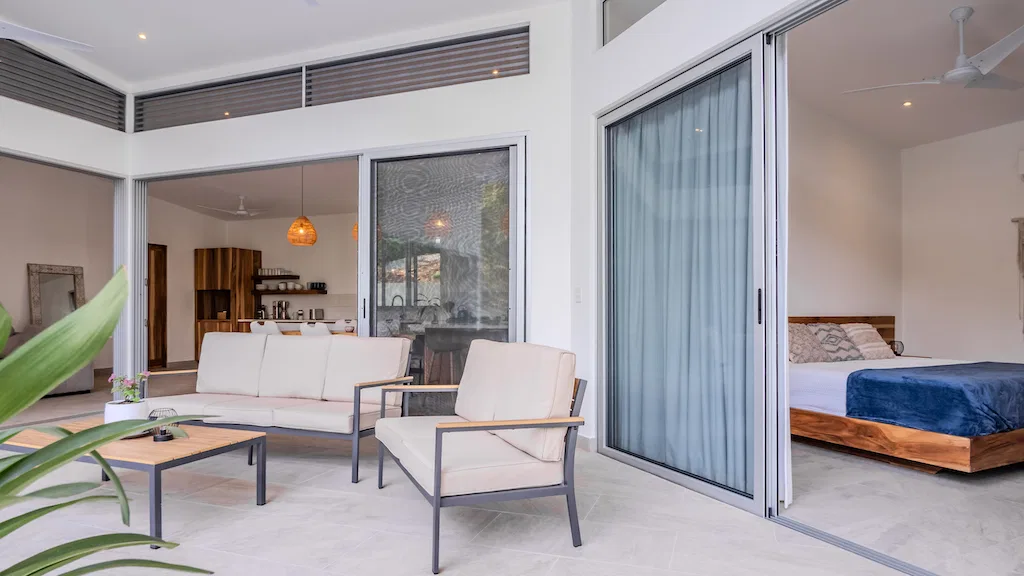 MOUNTAIN AND JUNGLE VIEW 4 BEDROOM HOUSE FOR SALE IN UVITA, photo 20