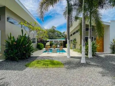 Alquiler vacacional moderno llave en mano en el corazón de Bahía, Uvita, Costa Rica, photo 2
