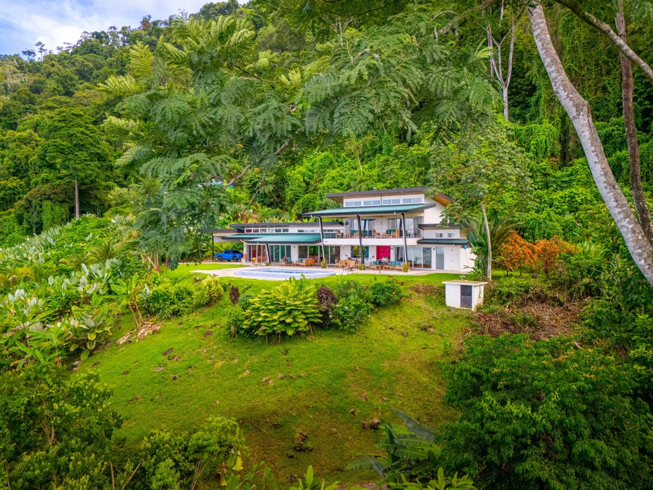 LUXURY PROPERTY WITH MOUNTAIN VIEW – 10 ACRES, photo 3