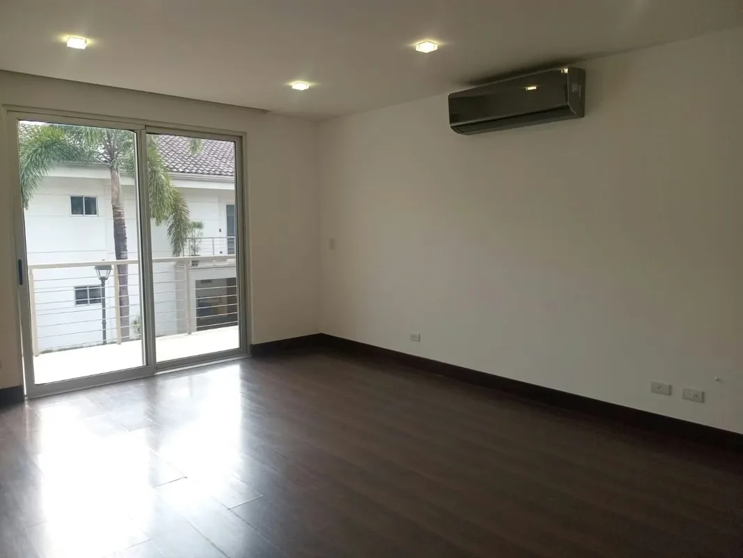 ¡Espectacular Town House en alquiler en el exclusivo Condominio Vistas de Escazú, ubicado en Jaboncillos! Propiedad nueva (1 año de construida) con acabados de lujo, tecnología ..., photo 13