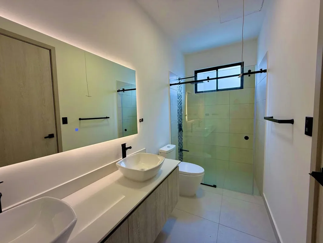 New House for Sale in Lindora Village, photo 10