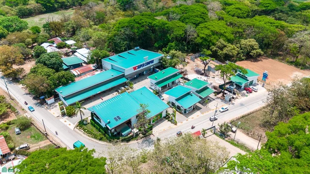 Plaza Elimar - Centro Comercial de Nosara, Totalmente Alquilado