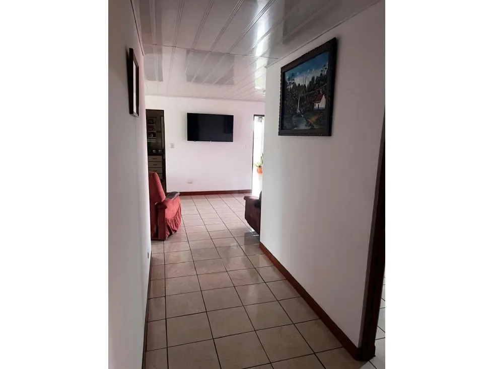 Hermosa Casa Independiente en Venta, Calle Valverde - Higuito Desamparados. PRECIO: ¢165,000,000.00 (Ciento sesenta y cinco millones de colones), photo 12