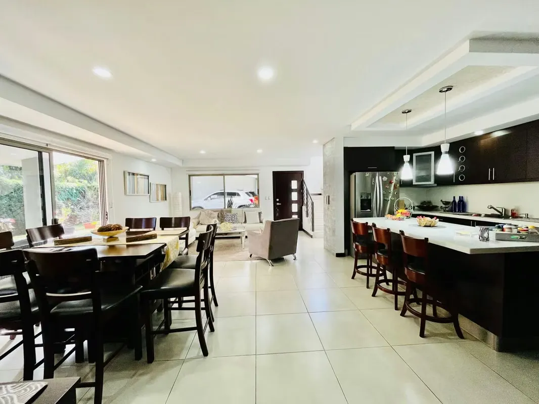 Elegant Fully Furnished 4-Bedroom Corner Home in Exclusive Gated Community – Pozos de Santa Ana, photo 9