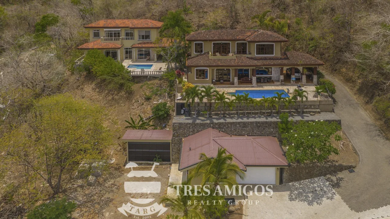 2 Ocean View Homes Monte Bello Norte