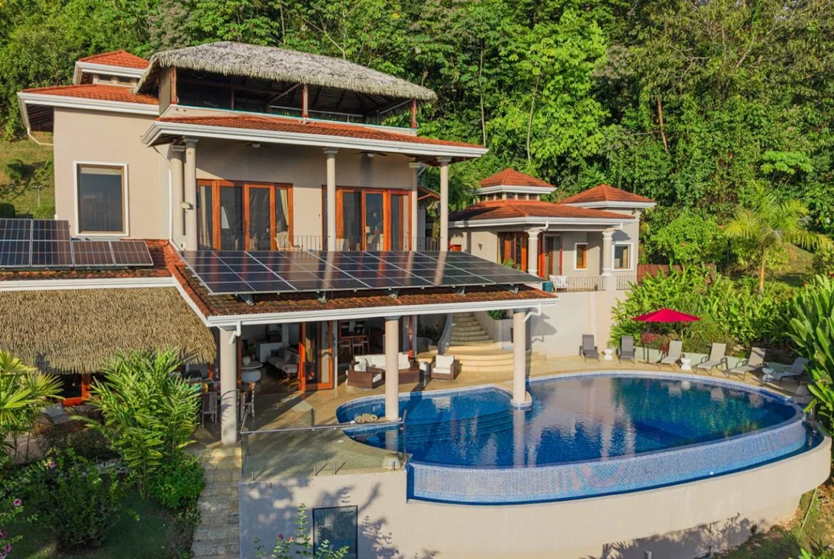 LUXURY PROPERTY WITH FOUR BEDROOM AND OCEAN FRONT VIEWS, IN SAN MARTIN – 1.52 ACRES, photo 10