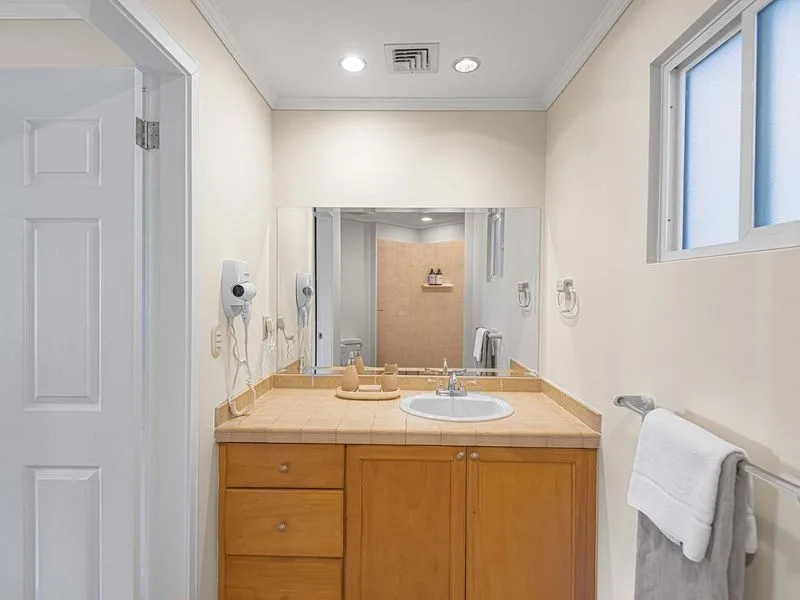 3 Bed Condo For Sale in Herradura, photo 12