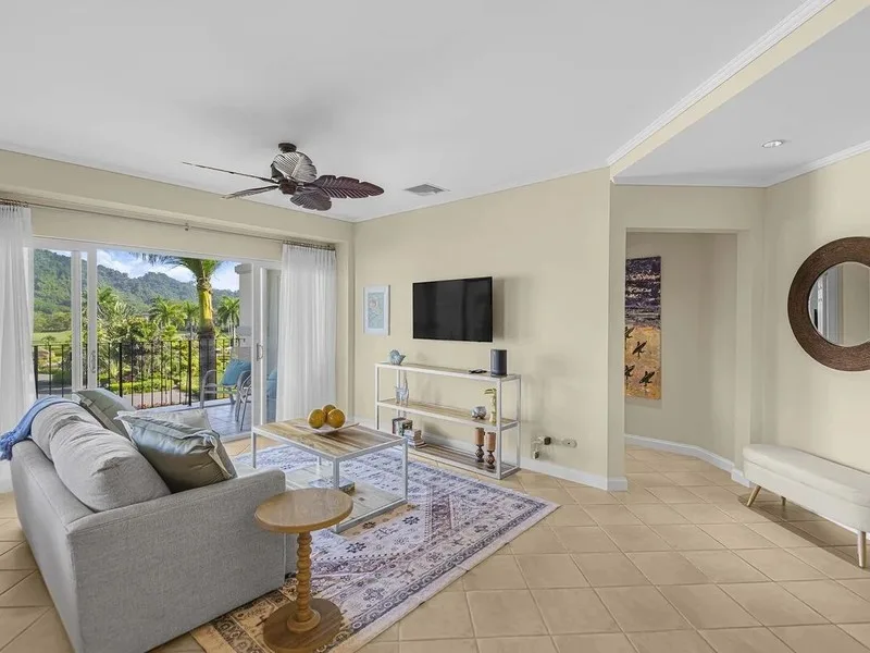 3 Bed Condo For Sale in Herradura, photo 6