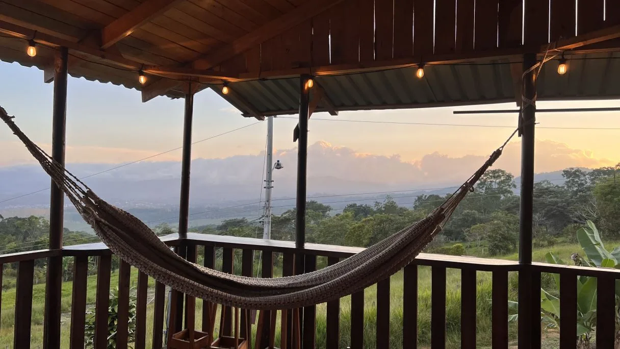 Cabin for Sale in Miravalles Perez Zeledon: Panoramic Views and Prime Airbnb Potential, photo 10