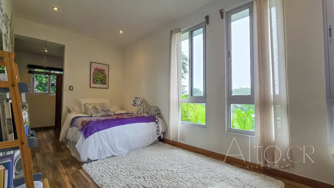Preciosa casa contemporanea de 3 niveles, vistas panoramicas al valle central , apartamento independiente de 2 niveles totalmente independiente., photo 6