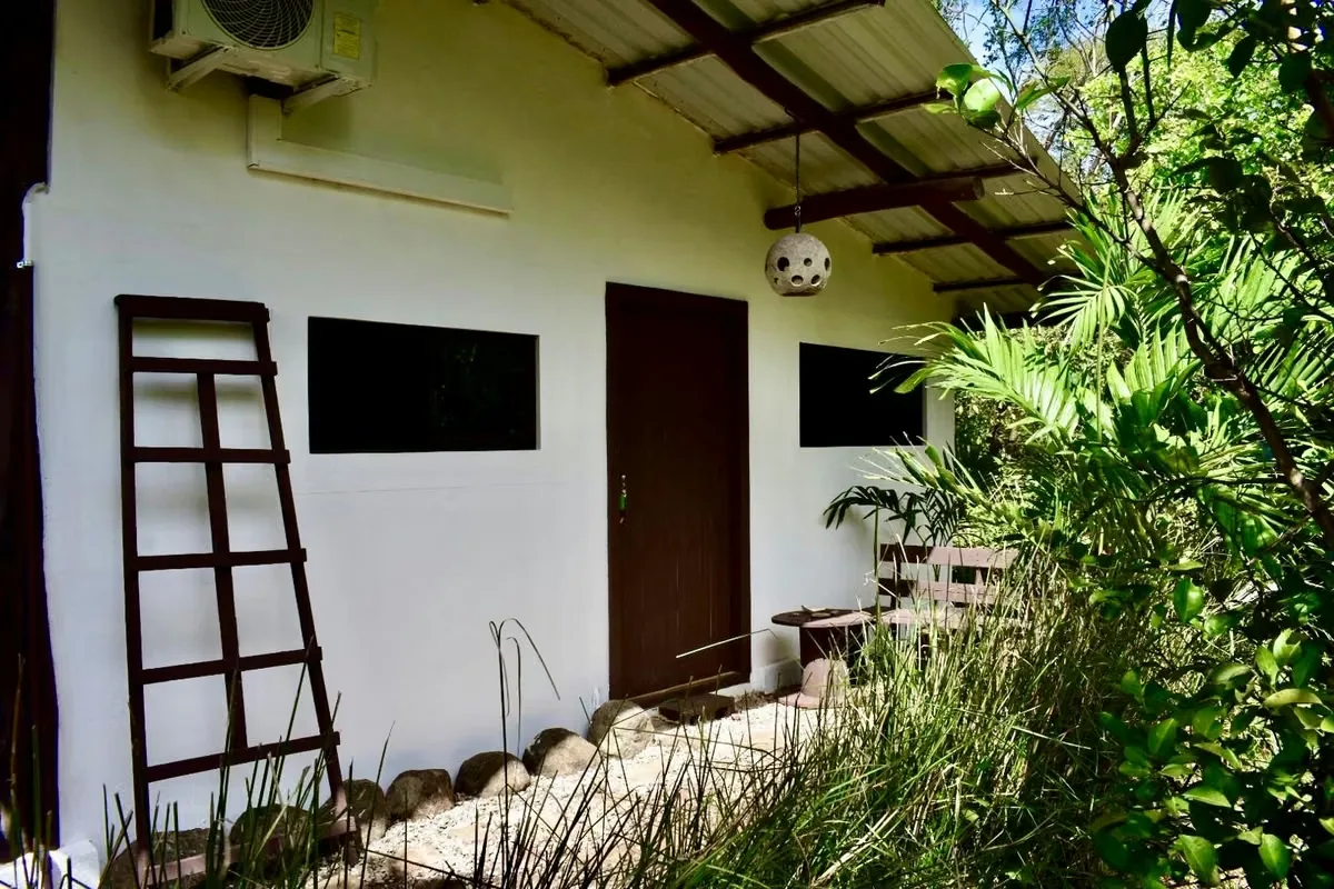 Just minutes from Playa Negra and close to the beaches of Avellanas and Junquillal, this property brings together three independent units on a single lot, connected by a shared pool and ..., photo 11