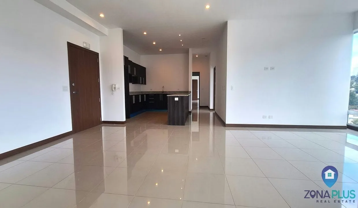 Building for Sale in Zapote, photo 8