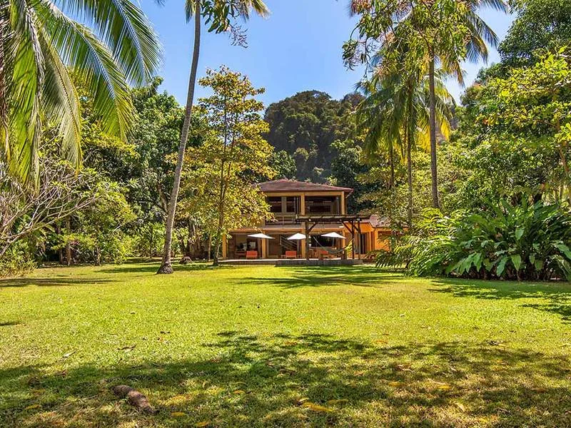 6 Bed Single Family Homes For Sale in Malpais