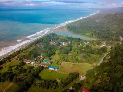 Las Olas: Terreno con concesión de uso de playa en venta en Dominical, Costa Rica, photo 7