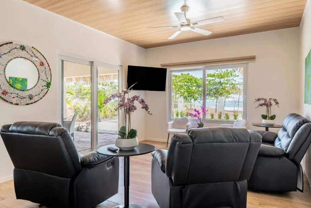 Luxury beachfront estate located in the highly desirable community of Playa Hermosa, Jacó, offering a rare combination of modern architecture, privacy, and exceptional investment ..., photo 12
