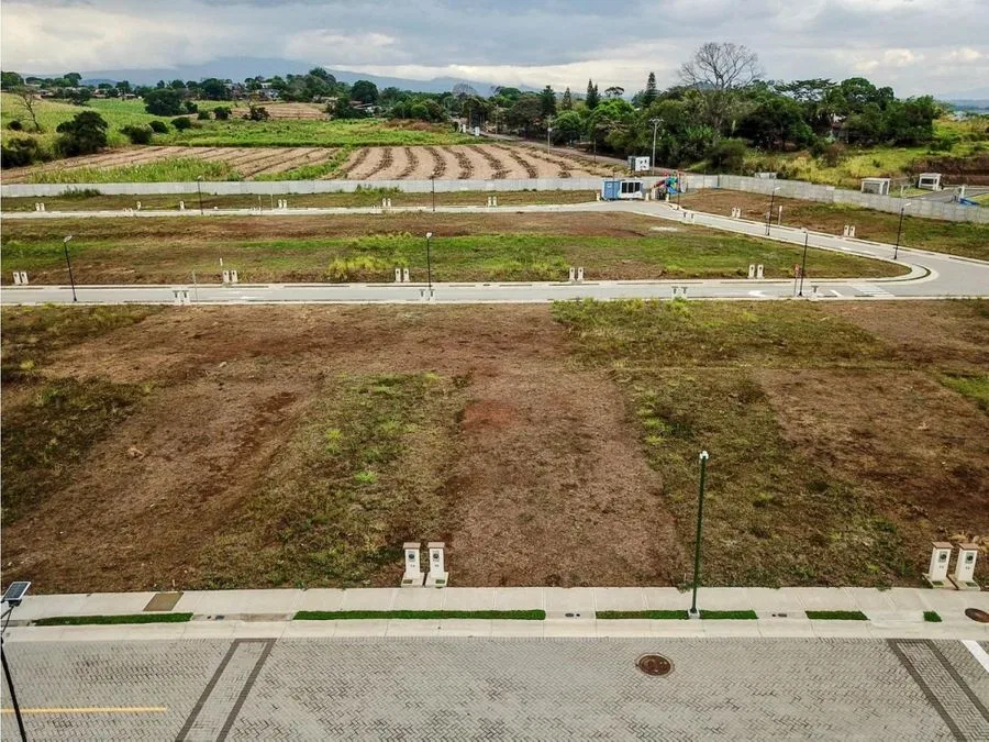 Lote en venta en Grecia – ubicación estratégica y alta plusvalía