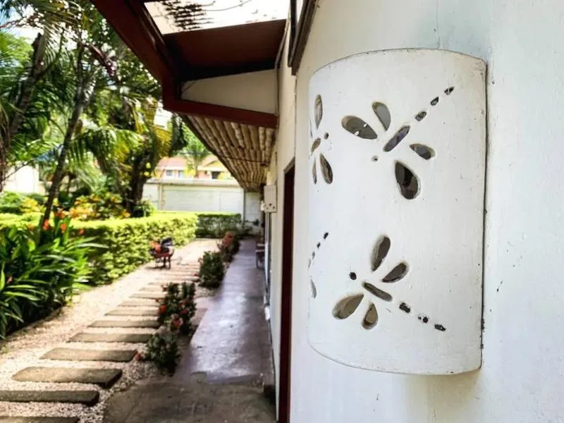 5 Bed Commercial For Sale in Playas Del Coco, photo 5