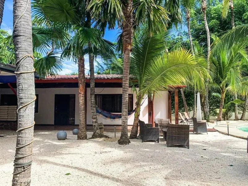5 Bed Commercial For Sale in Playas Del Coco, photo 9