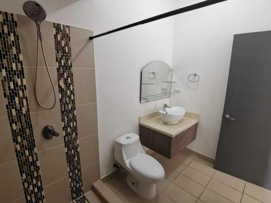 Casa en Venta en Goicoechea, San José. MLS 24-13  - Venta en Goicoechea, photo 14