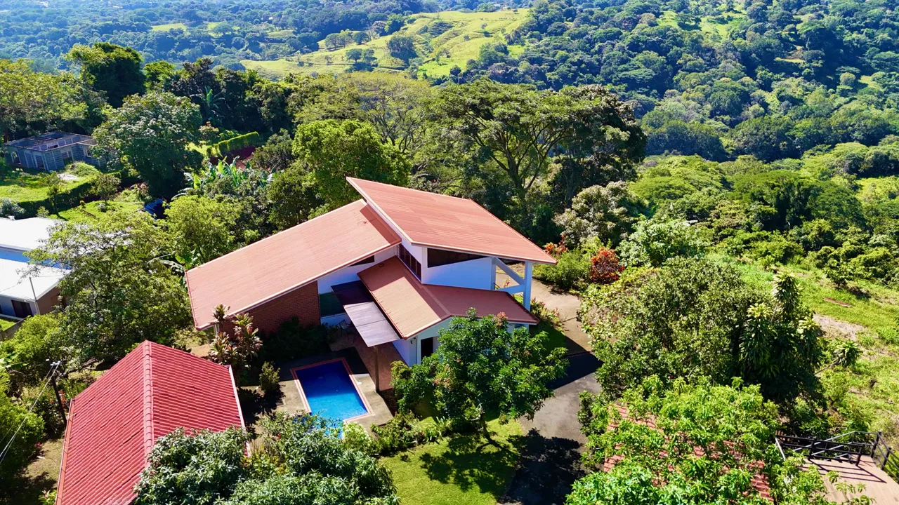 Charming Home with Spacious Garden in Morazán, Atenas, photo 2