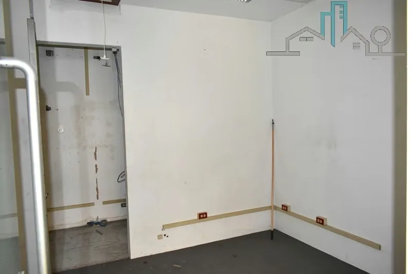 Office in Torres del Campo Office. Excellent location, close to shopping, executive and consumption centers in Goicoechea, photo 7