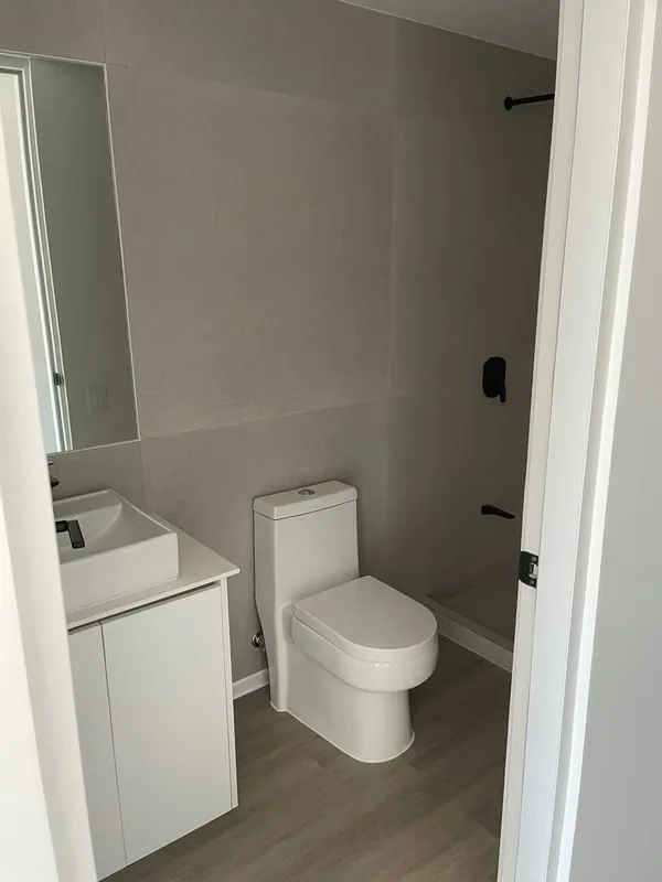 Este moderno apartamento de 2 habitaciones se encuentra en el corazón de Barrio Escalante, una ..., photo 12