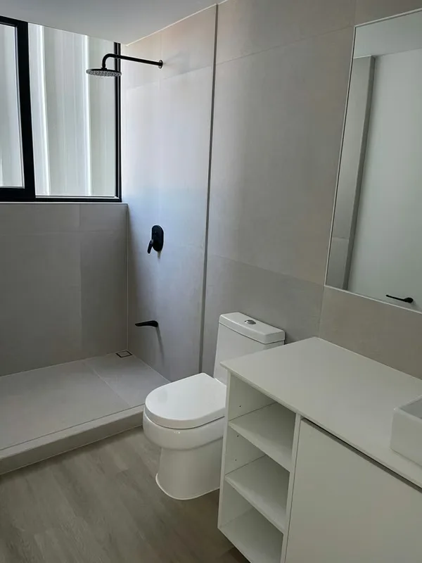 Este moderno apartamento de 2 habitaciones se encuentra en el corazón de Barrio Escalante, una ..., photo 9