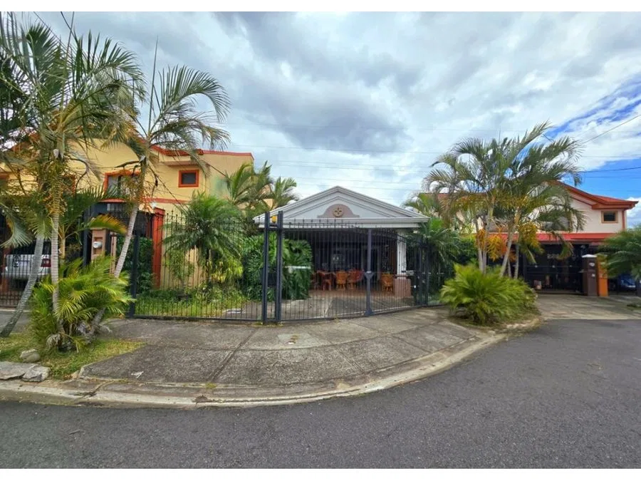 Casa en venta en Lagunilla de Heredia
