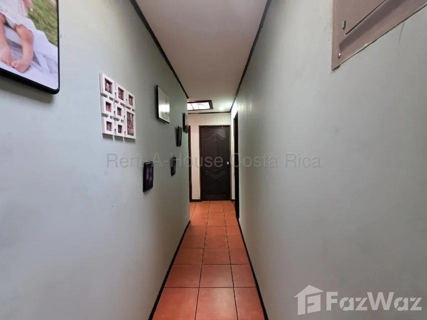 6 Bedroom House for Sale at Goicochea for $202,675, photo 7