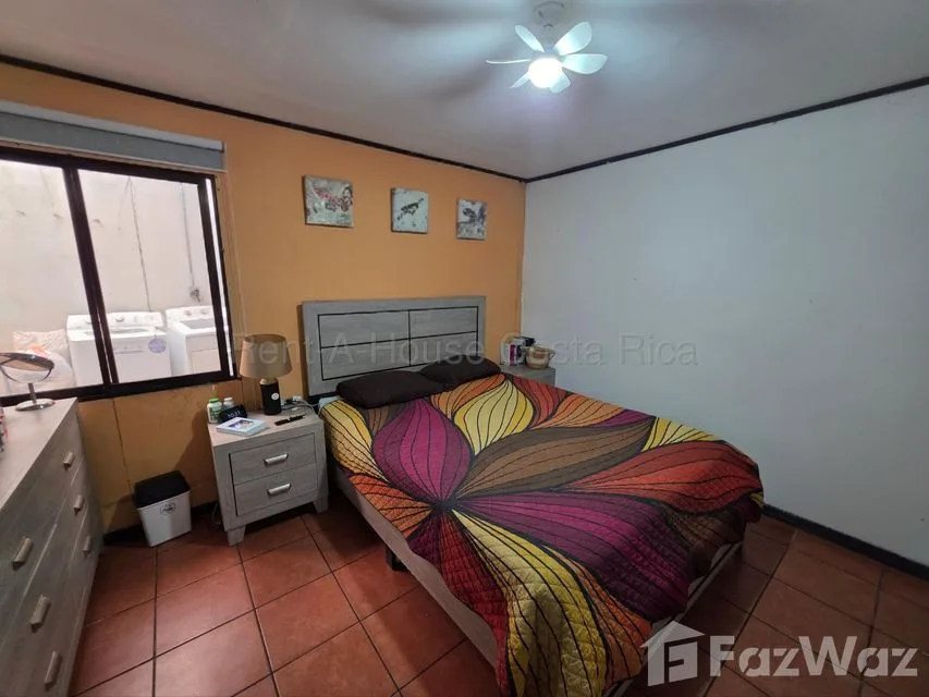 6 Bedroom House for Sale at Goicochea for $202,675, photo 10
