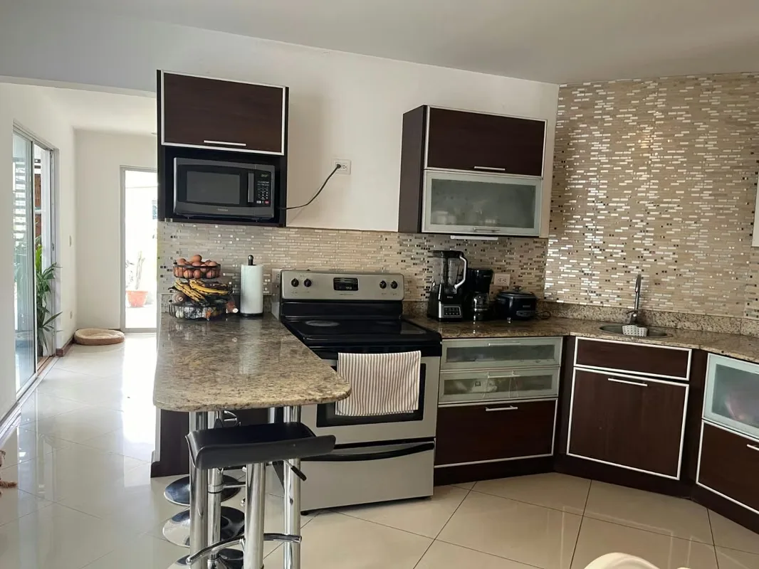 House for sale in Ángeles de San Rafael Heredia, elegant house and large green areas with BBQ ranch, photo 12