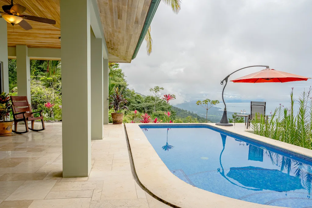 AMAZING WHALE TAIL AND OCEAN VIEW PROPERTY – 9.5 ACRES, photo 3