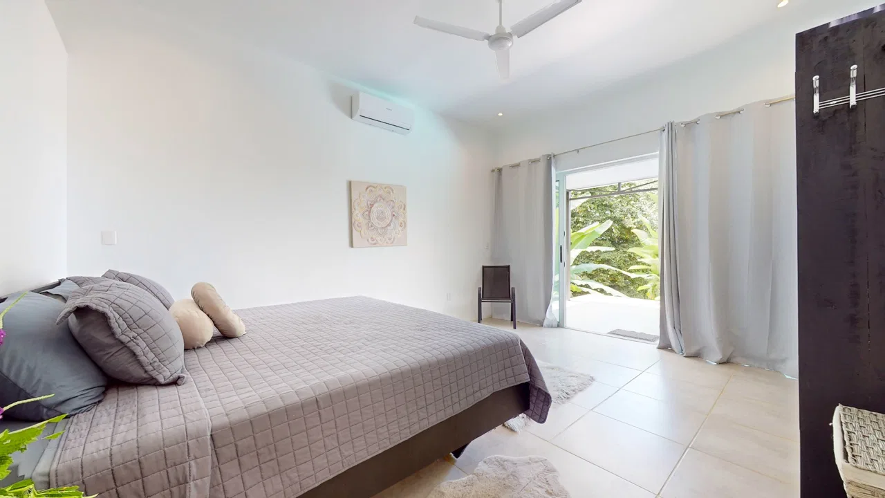 BEAUTIFUL AND MODERN HOME IN UVITA WITH INFINITY POOL, OCEAN VIEWS AND RENTAL OPTIONS, photo 42
