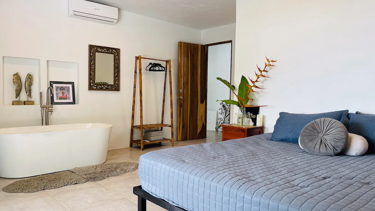 BEAUTIFUL AND MODERN HOME IN UVITA WITH INFINITY POOL, OCEAN VIEWS AND RENTAL OPTIONS, photo 44