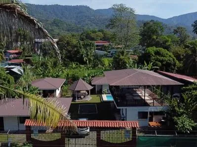 Retiro de bienestar en venta en Uvita, Costa Rica: Cotatto Villas & Yoga Shala, photo 4