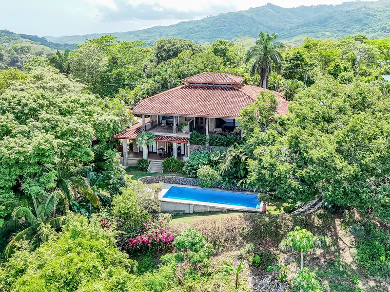 4 Bed Single Family Homes For Sale in Playa Camaronal, photo 2