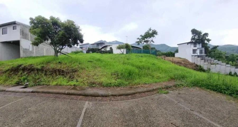 Venta de lote de 261 m2 en San Antonio Escazú MGA - Venta en Escazú