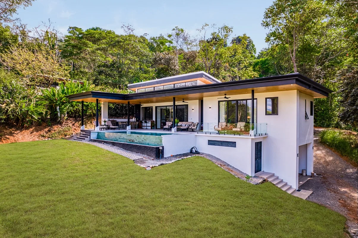 OCEAN VIEW LUXURY 3-BEDROOM HOME IN GATED COMMUNITY, photo 9