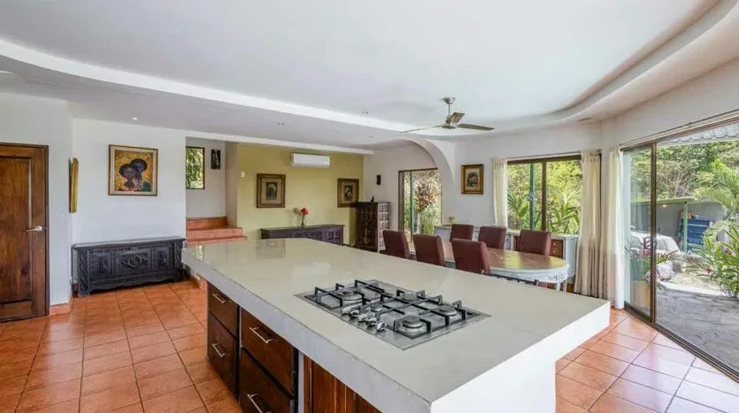 Beach House for Sale in Montezuma with Ocean View, photo 9