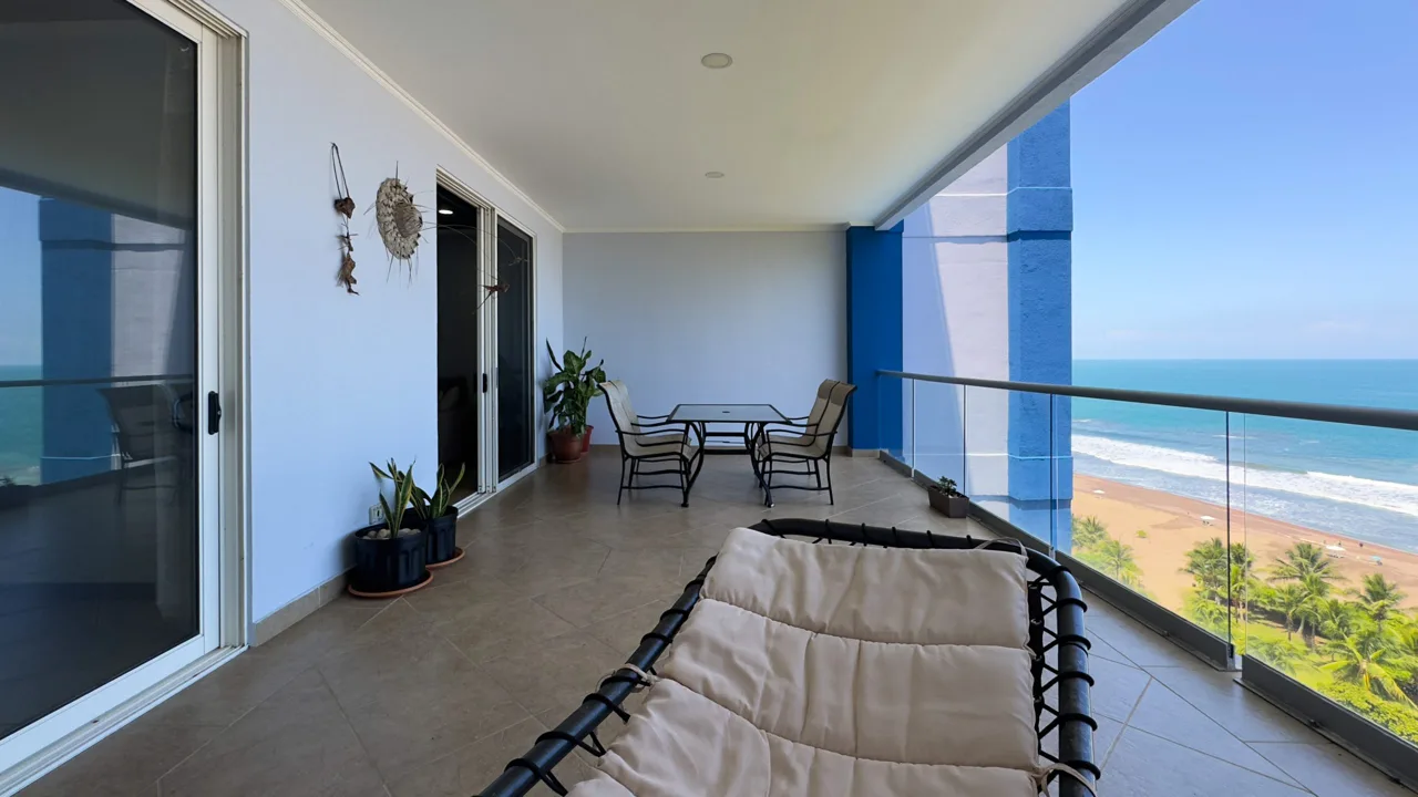 Scenic Oceanfront Condo Breakwater Point Jaco, photo 7