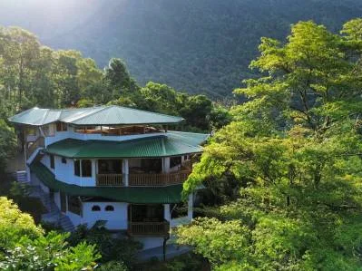 Descubre el Encanto de una Casa Exótica en Las Tumbas, Costa Rica, photo 7