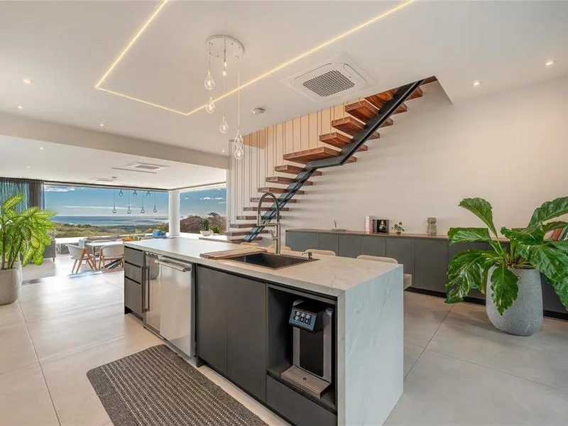 4 Bed Single Family Homes For Sale in Playa Grande, photo 7
