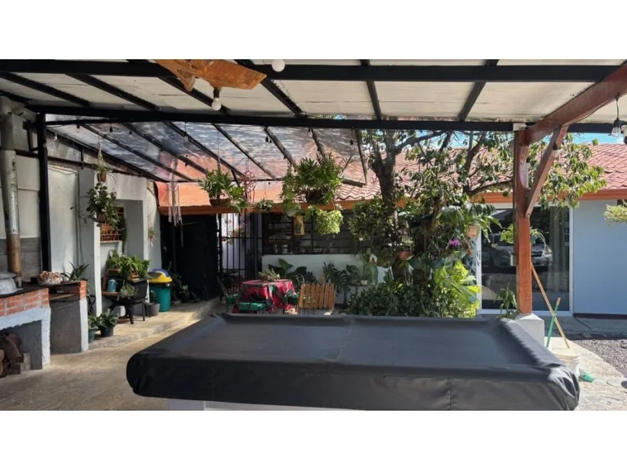 Acogedora casa ubicada convenientemente cerca de la ciudad y la 27, photo 7