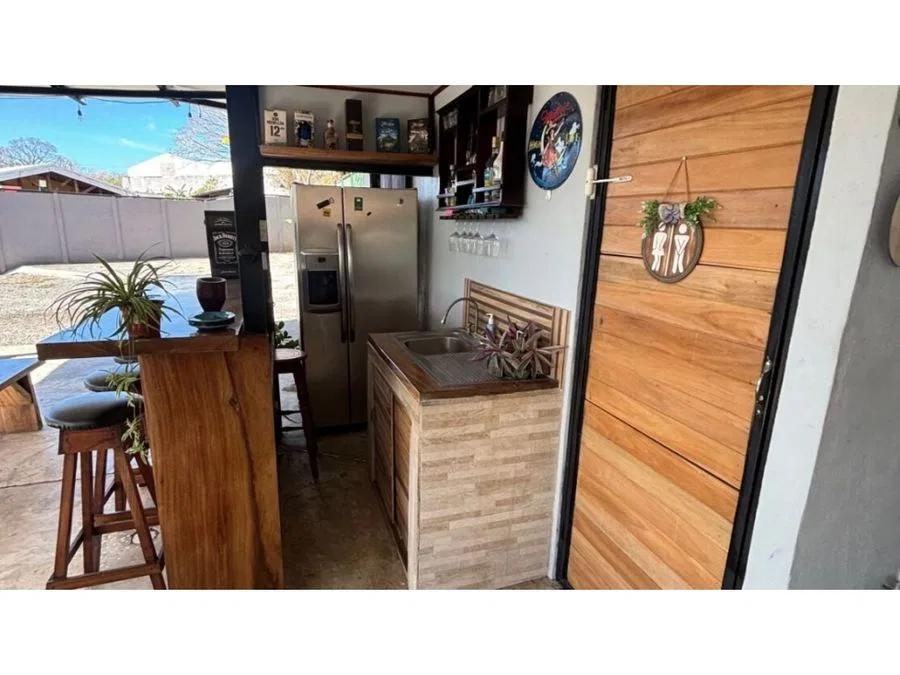 Acogedora casa ubicada convenientemente cerca de la ciudad y la 27, photo 10