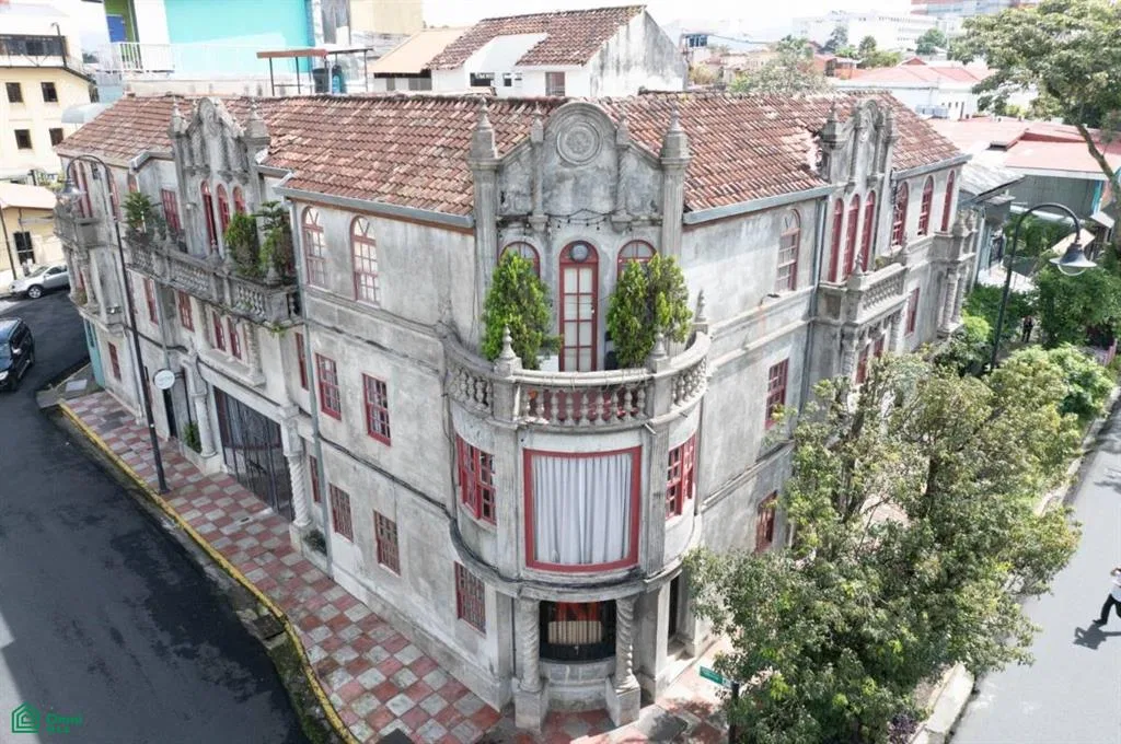 Edificio Jiménez- A Timeless Architectural Gem in Historic San José