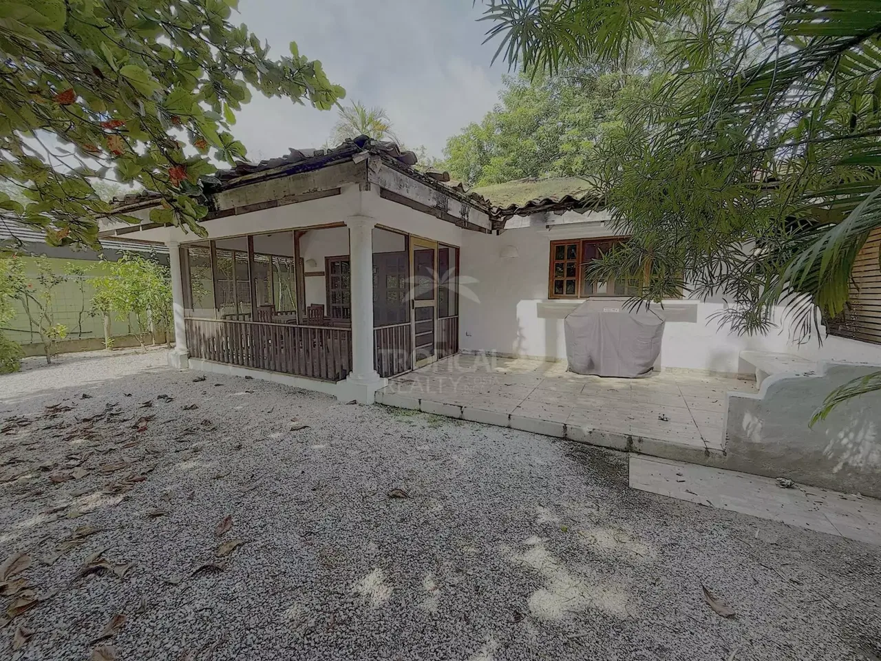 Oceanfront House for Rent in Playa Grande, With Direct Beach Access