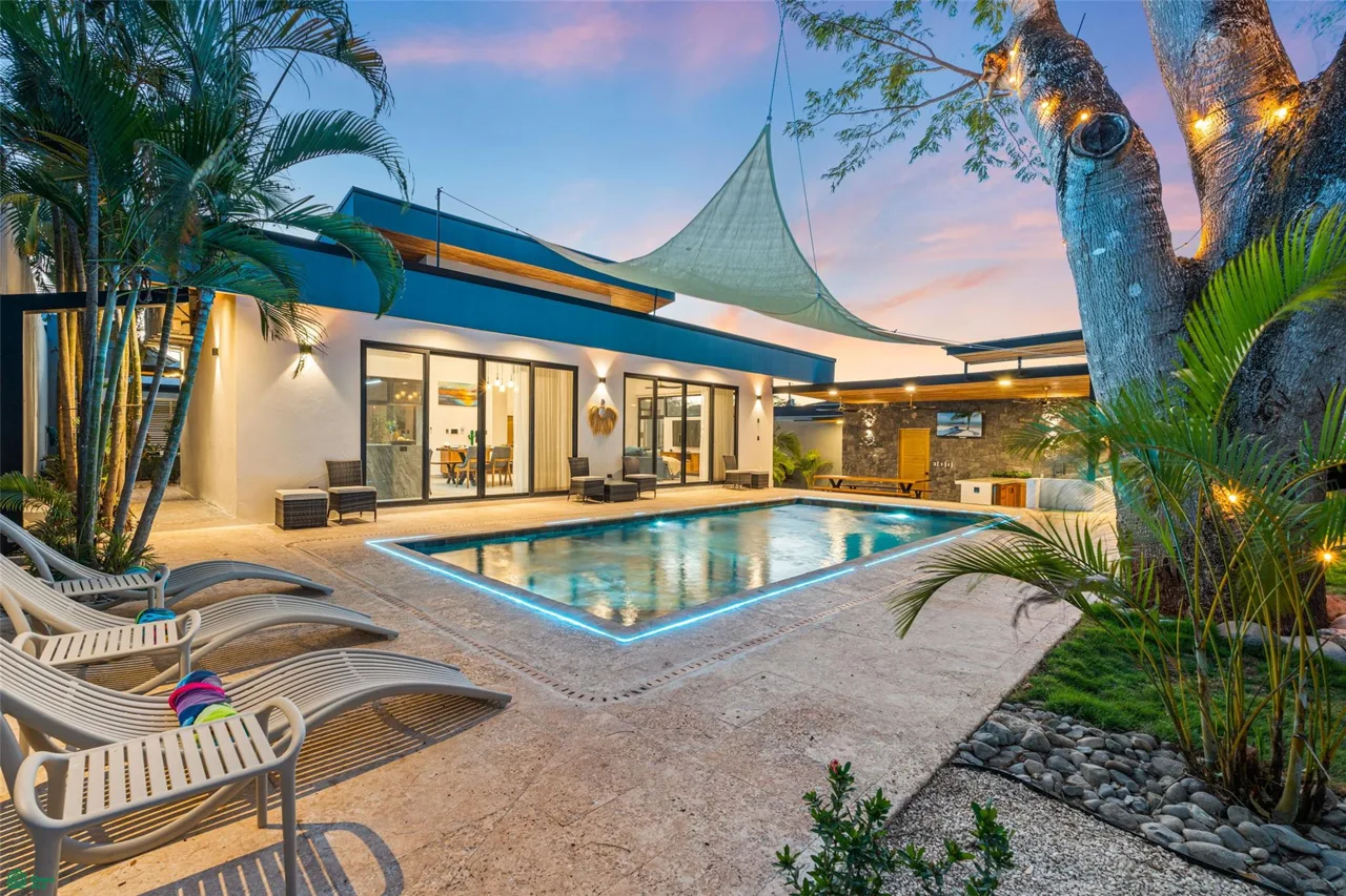 Villa Wahoo | Hermosa Propiedad En Playa Grande Estates