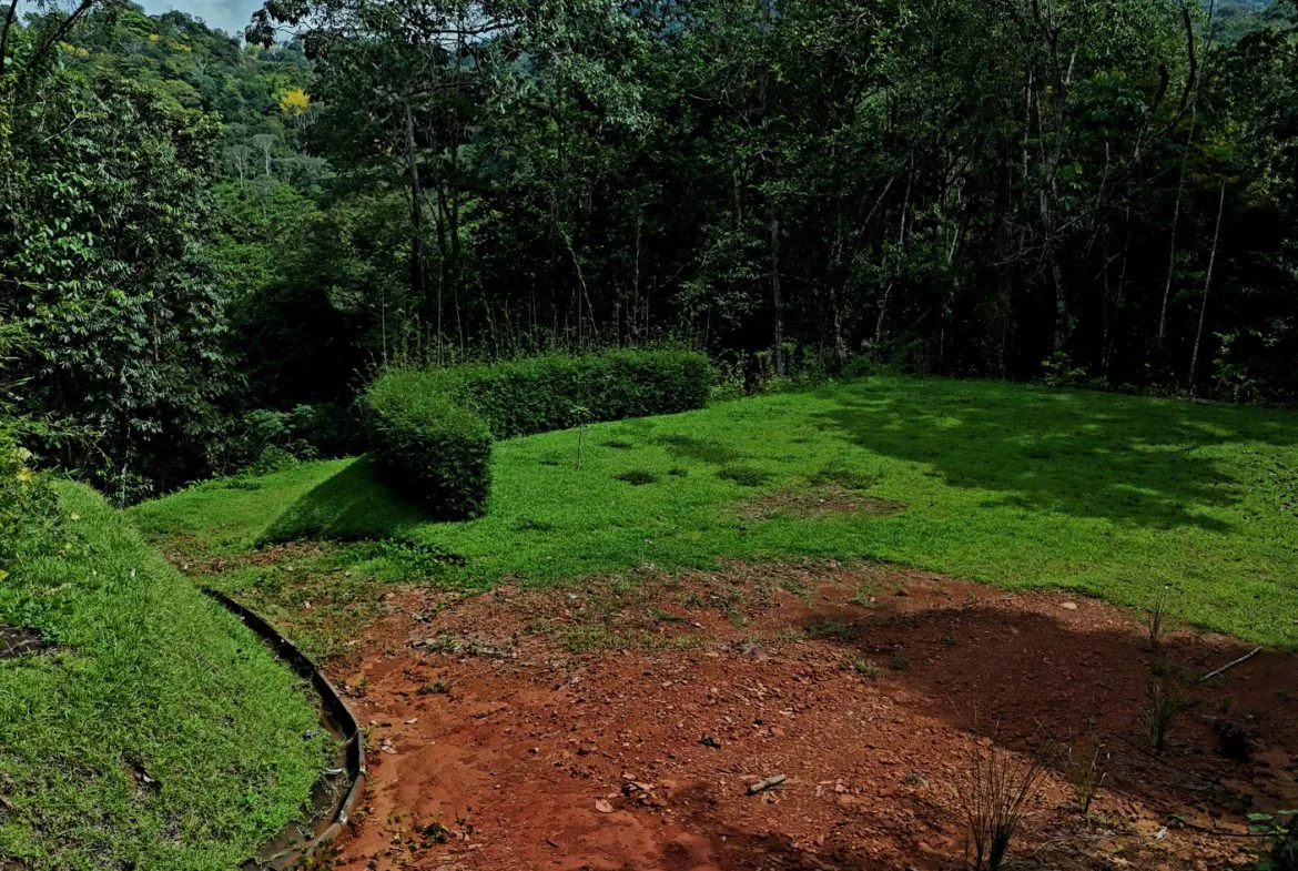 5-MINUTE DRIVE TO UVITA LOT – 0.23 ACRES, photo 15