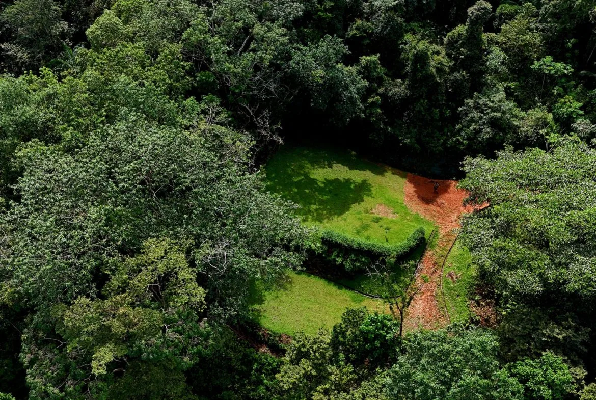 5-MINUTE DRIVE TO UVITA LOT – 0.23 ACRES, photo 9