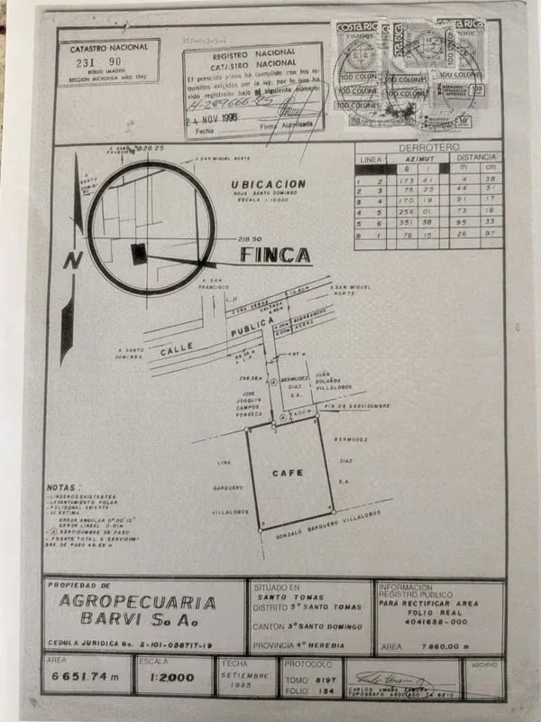 Se vende terreno en Santo Tomás, Santo Domingo. Cerca de Automercado y El Lagar. Propiedad rectangular totalmente plana. 6.652 metros cuadrados. Acceso a la calle frente a Automercado. ..., photo 5